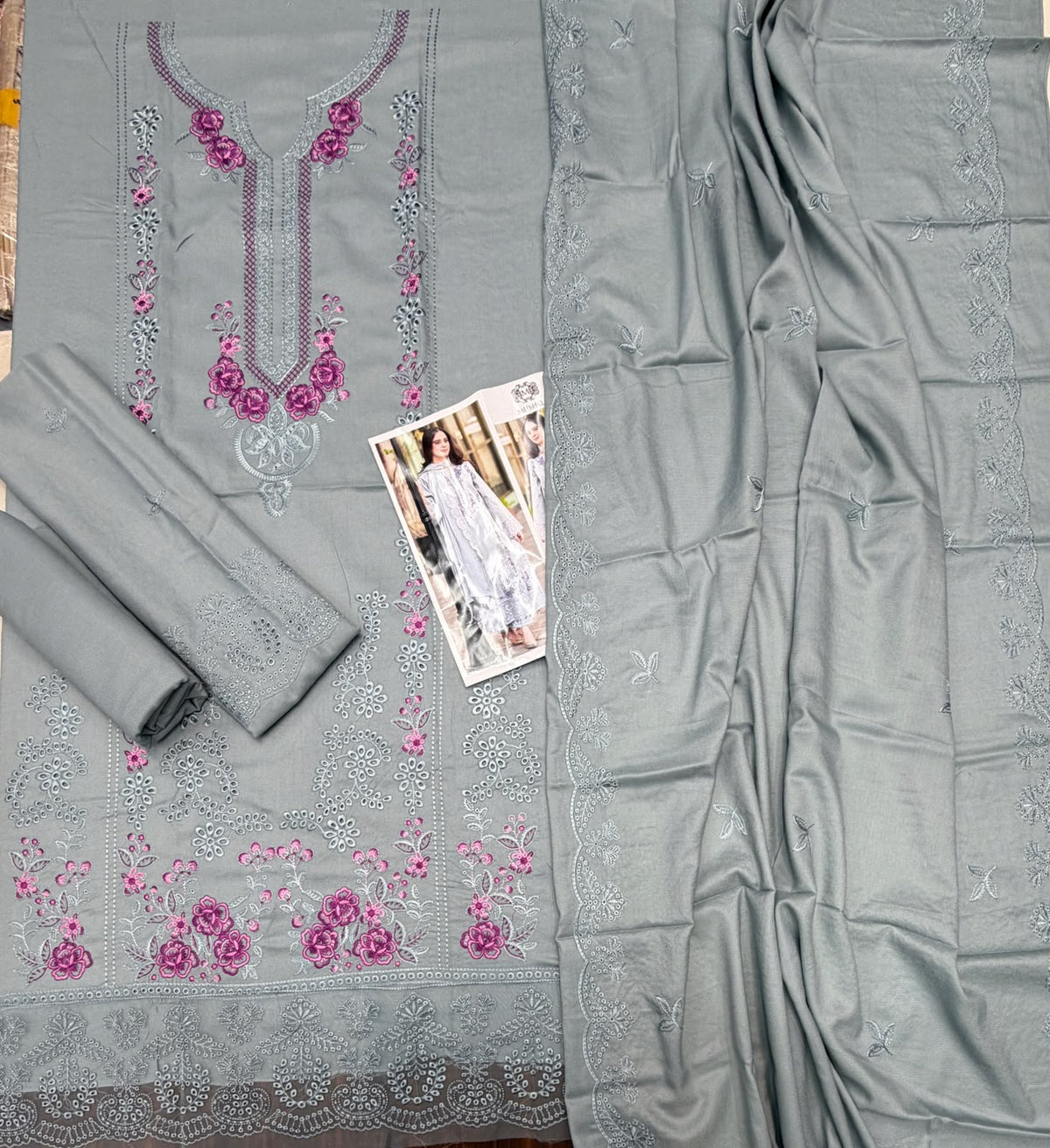 Mushq Heavy Embroidered Dhanak Shawl 3 Piece Suit
